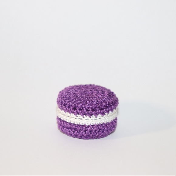 Macaroon mini storage to store eyelashes, earrings in a purse. Mini department - Picture 3 of 4